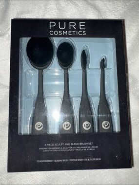 Pure COSMETICS 4 piece sculpt and blend Brush Set - Black